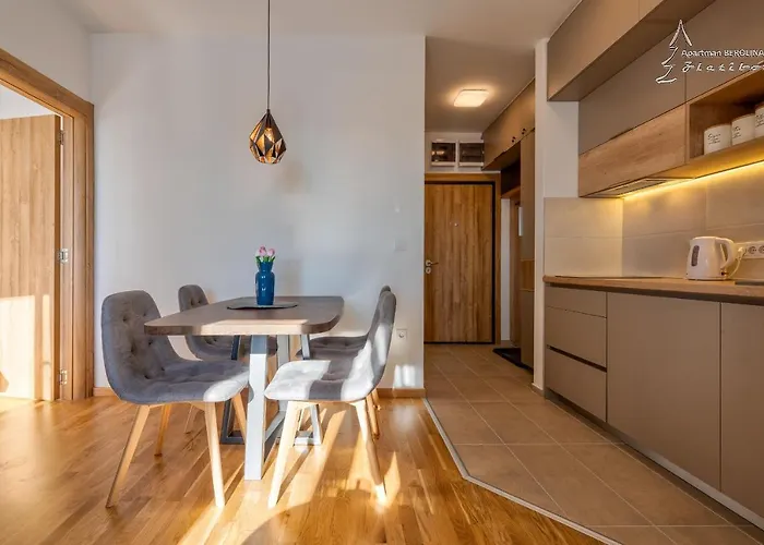 Berolina 2 * زلاتيبور